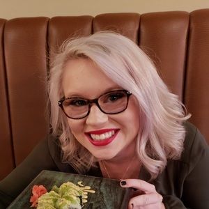 Meet your Posher, Kasey